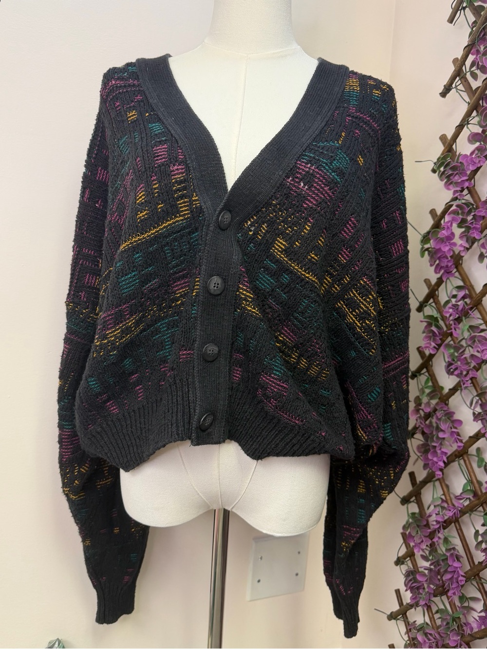 Vintage London Fog Black Multi-Color V-Neck Button Front Cardigan